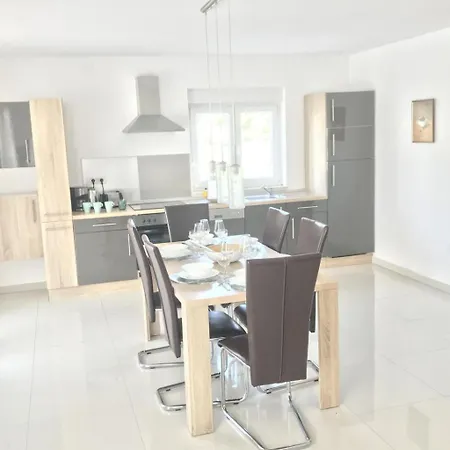 Bella Casa Comfort By Interhome Apartament